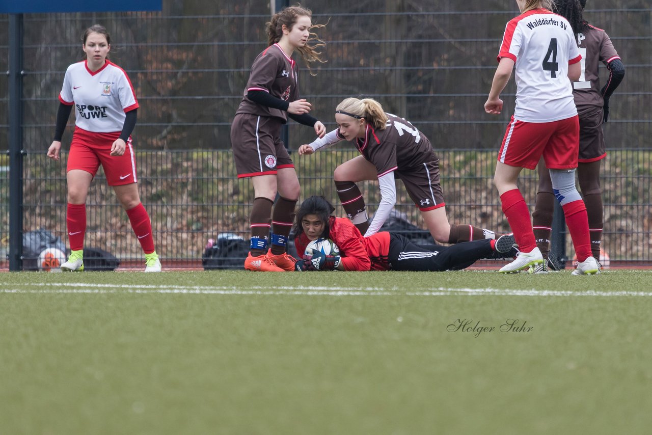 Bild 394 - B-Juniorinnen Walddoerfer - St.Pauli : Ergebnis: 4:1